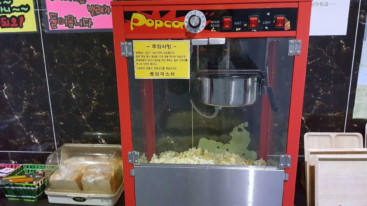 Chuncheon Myeongdong Hotel מראה חיצוני תמונה